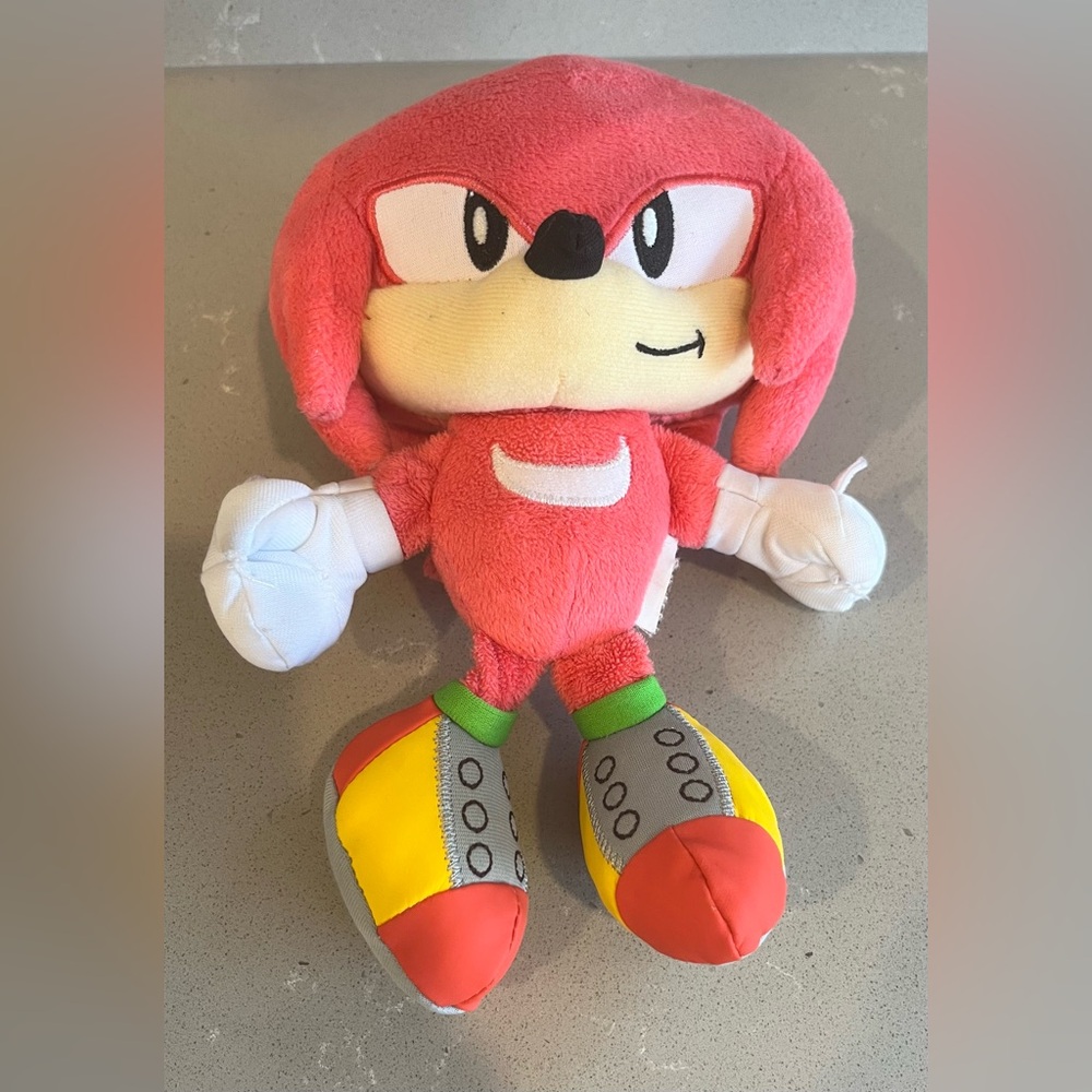 Sonic The Hedgehog 9 Inch Plush Knuckles 30th Anniversary Jakks Stuffed Toy - Picture 3 of 9